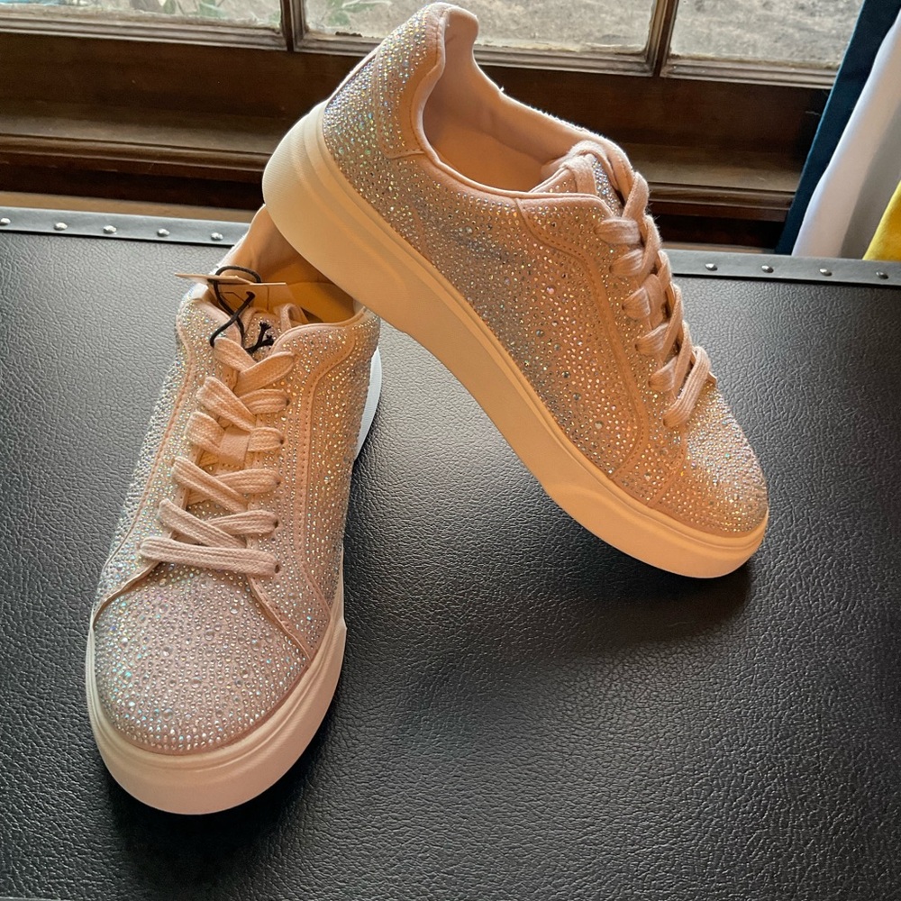 Madden NYC Rhinestone lace-up platform sneakers In blush!